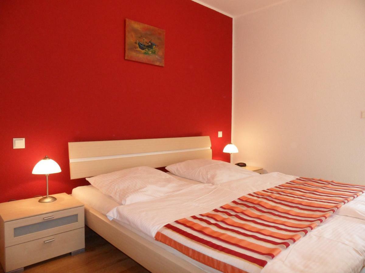 Schloonseevilla Mit Tiefgarage - 200 M Zum Strand Heringsdorf  Exteriör bild